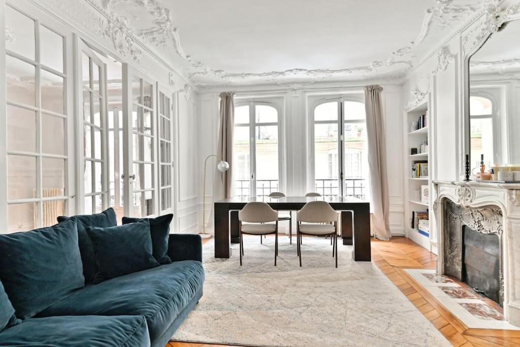 Appartement Haussmannien 17Eme Arrondissement ปารีส ภายนอก รูปภาพ